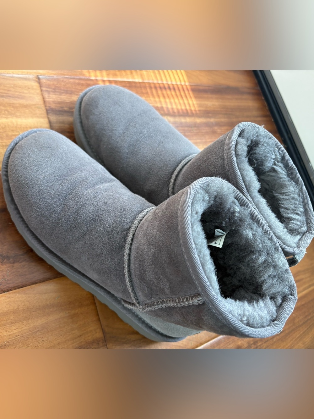 UGG Classic Mini II Grey Sheepskin Ankle Boots Size 6 EU 37 Excellent Condition